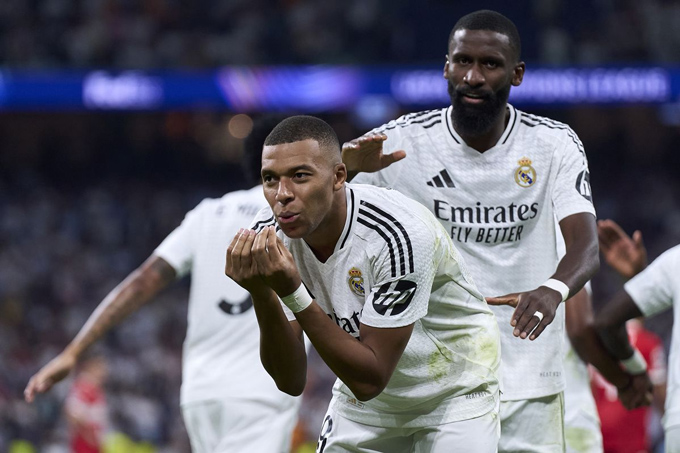 Mbappe lại tỏa sáng góp công vào thắng lợi của Real Madrid